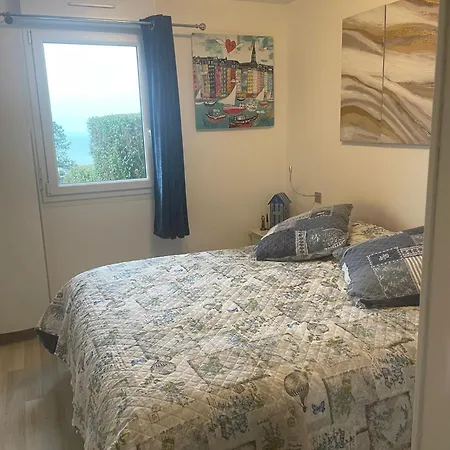 Escapade Vue Apartment